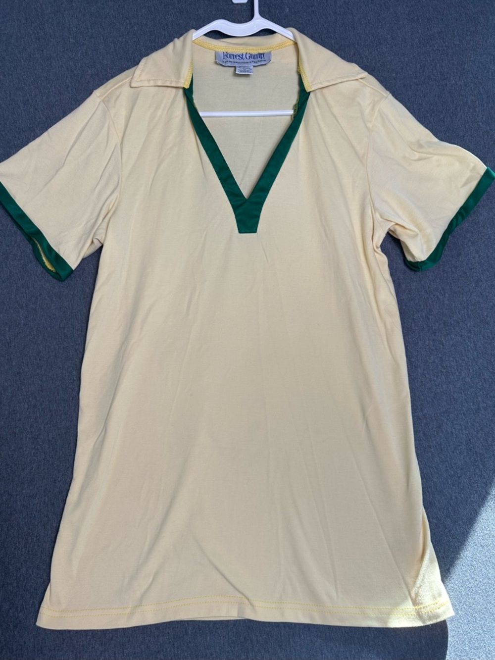 Forrest Gump Medium Vintage Yellow V-Neck Tunic with Green Trim #61S